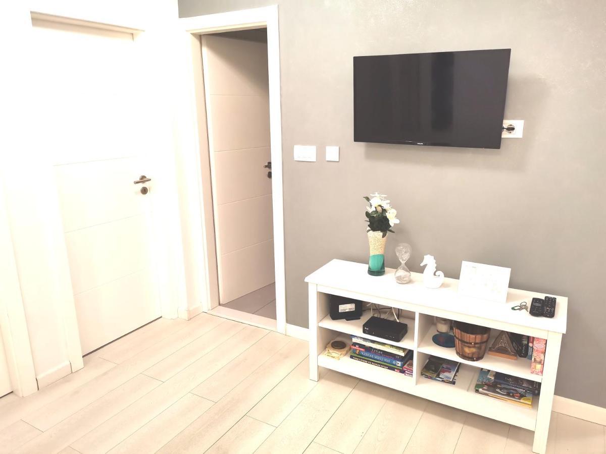 Residential Apartment Split Luaran gambar